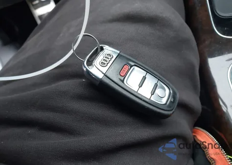 2015 Audi A8 3.0T z USA, uszkodzony, nr VIN WAUJGAFD8FN020005